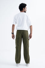 Load image into Gallery viewer, back angle green men's carpenter pants with relaxed fit