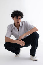 Load image into Gallery viewer, flexible mens loose fitting jeans in black