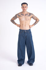 Load image into Gallery viewer, SuperBaggy Jeans: Raw Wash