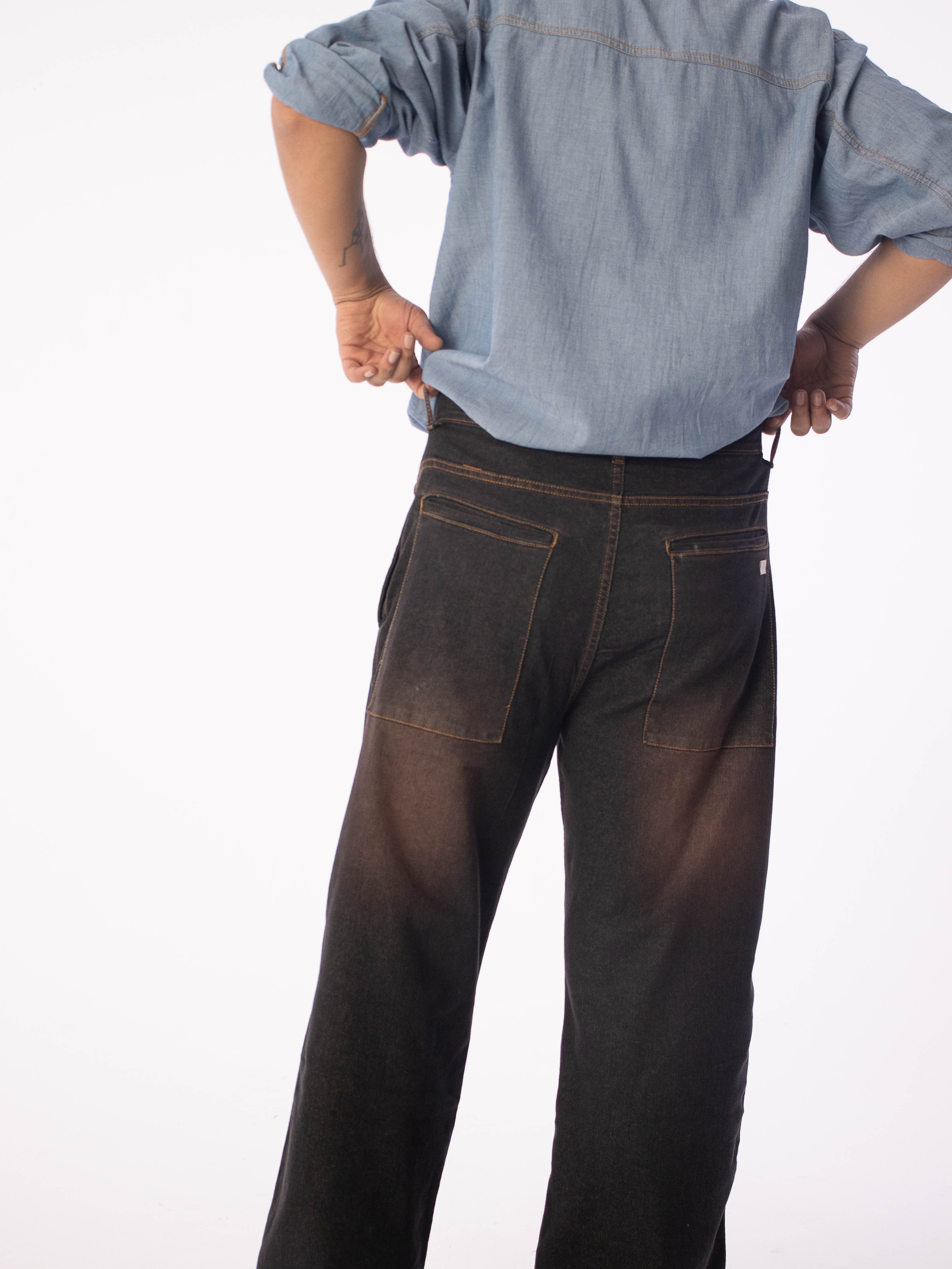 Airoweft Outline Jeans: Red Tint