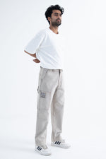 Load image into Gallery viewer, relaxed fit jeans in dusty grey twill
