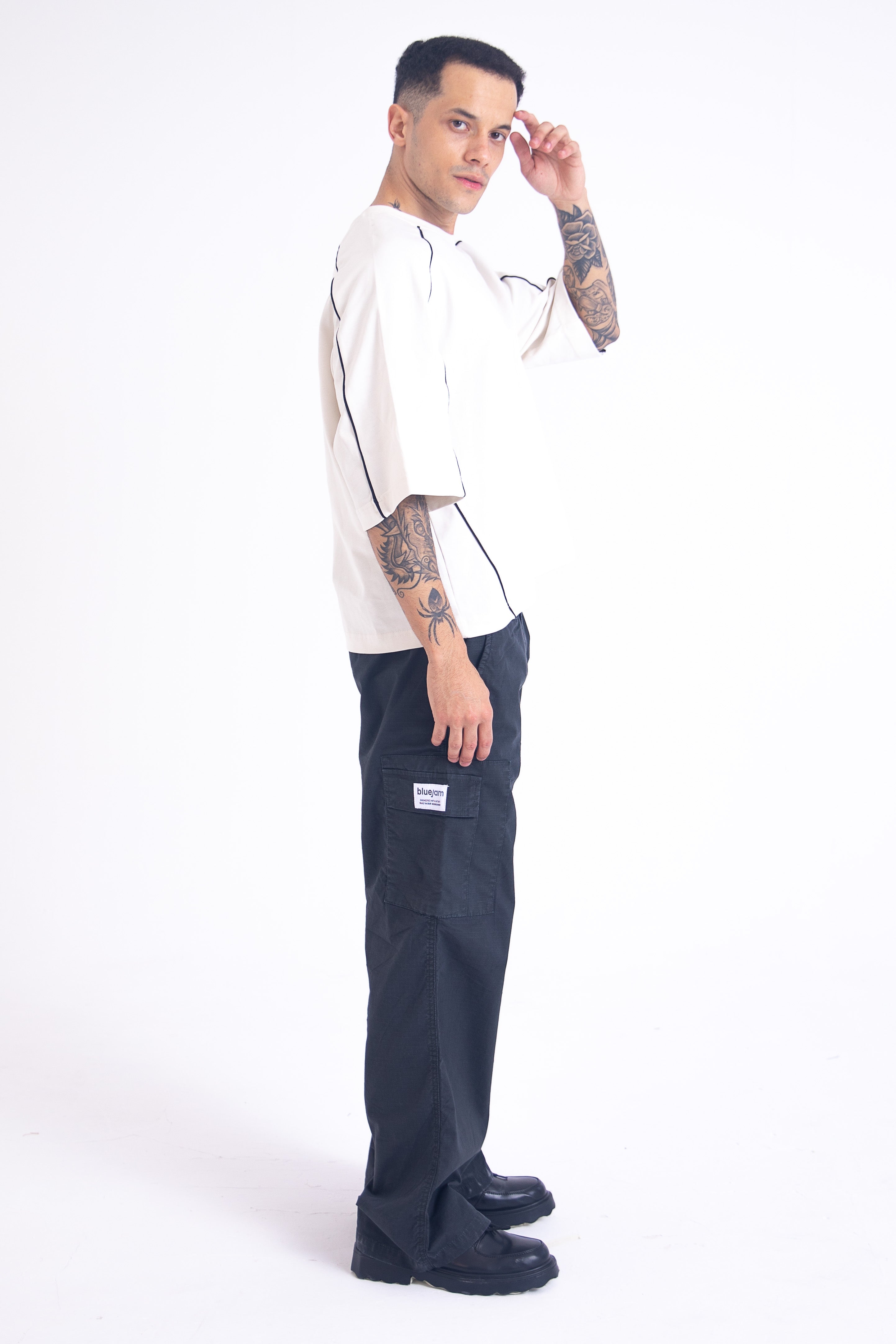 Ripstop cargo pants dark grey side view