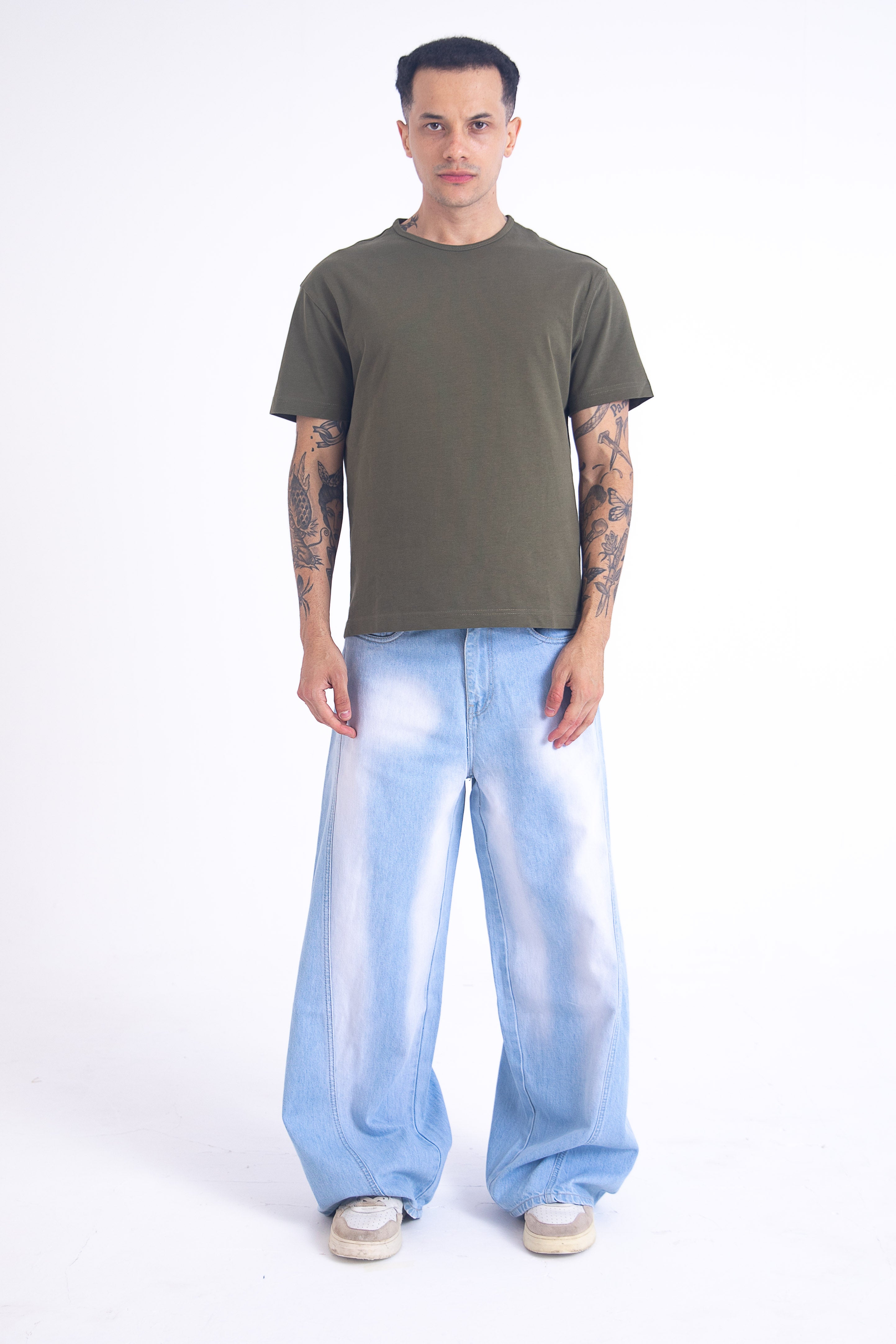 SuperBaggy Jeans: Ice