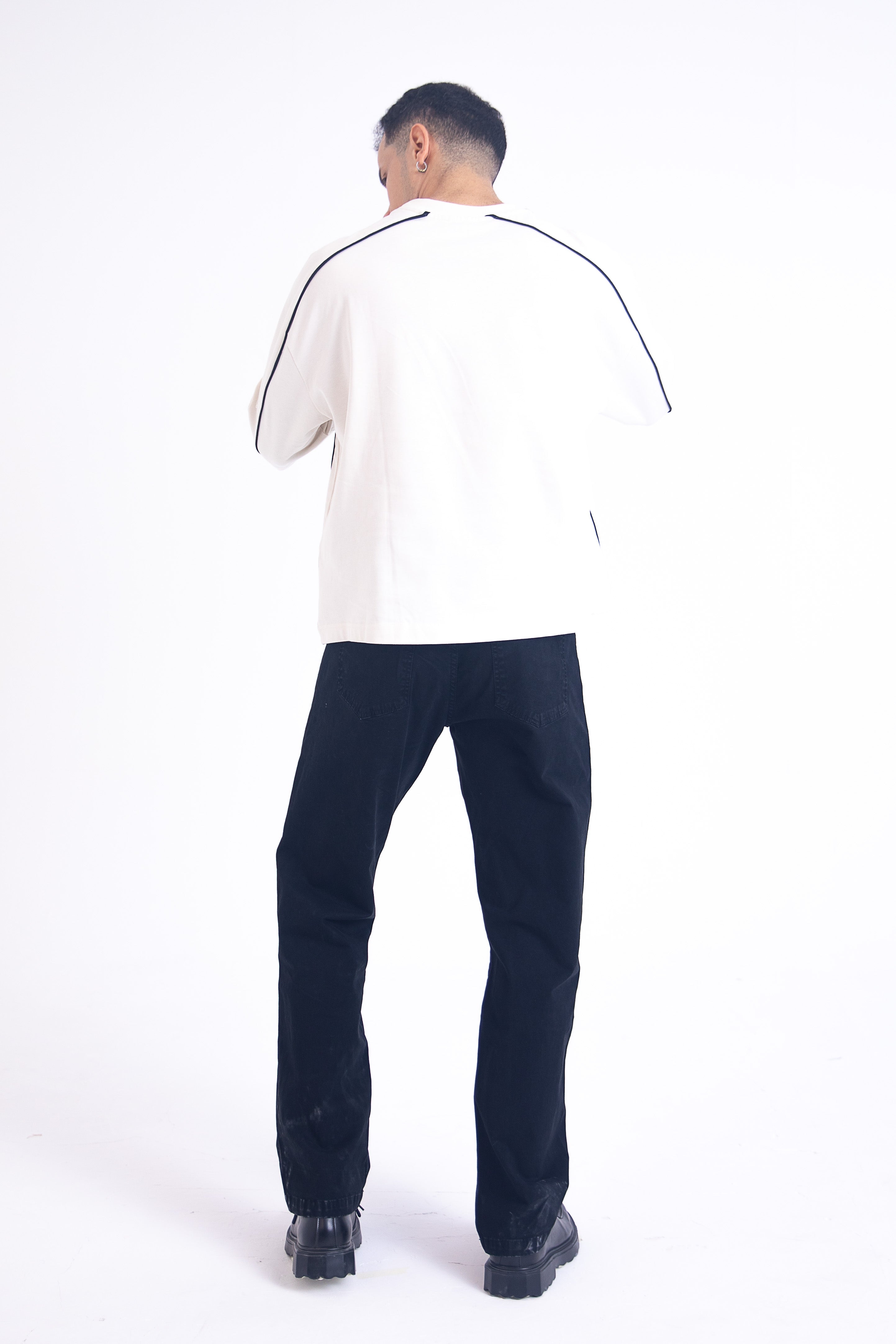 Y - Axis Chinos Pants: Black