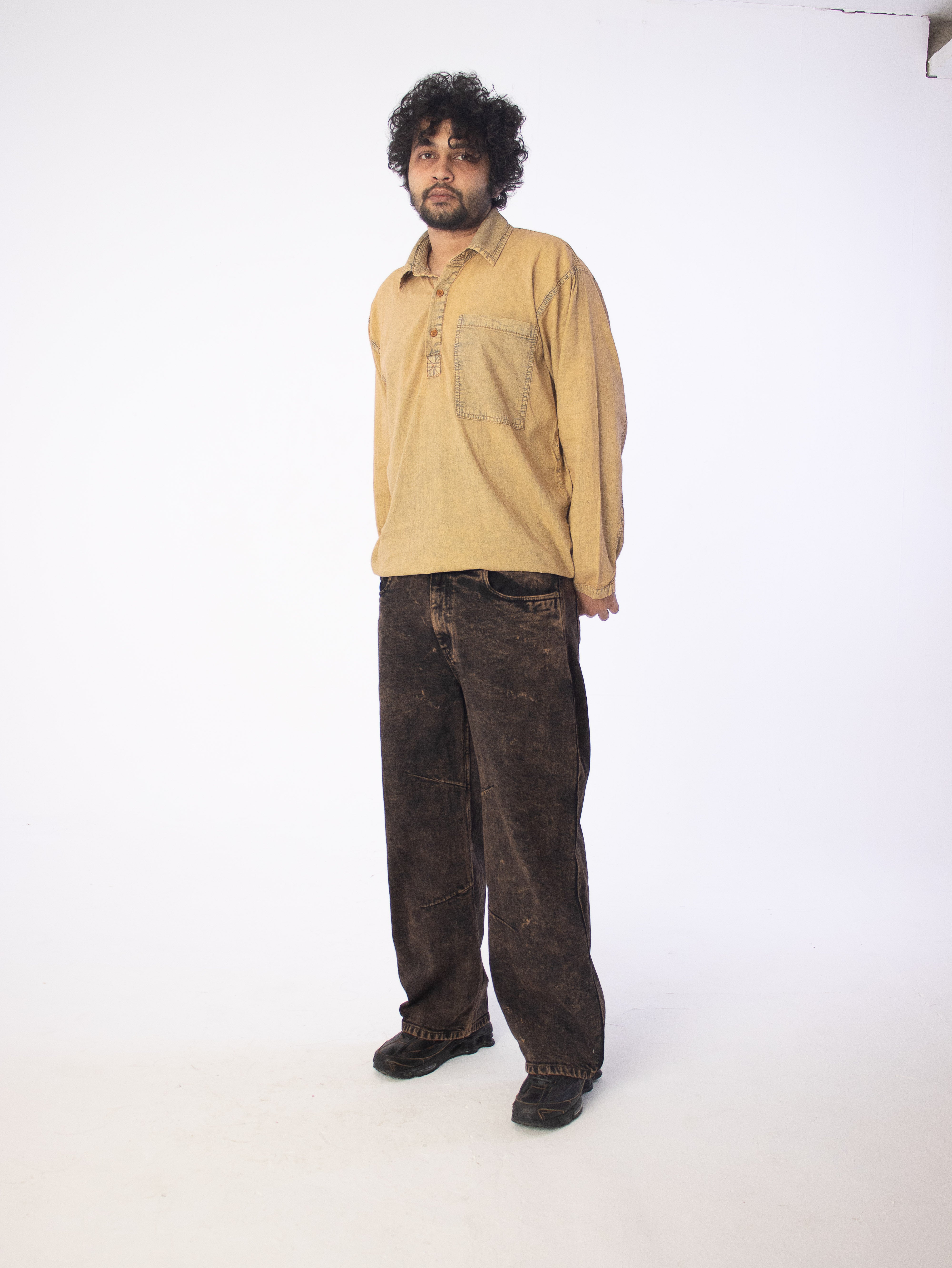 Field Barrel Fit Jeans