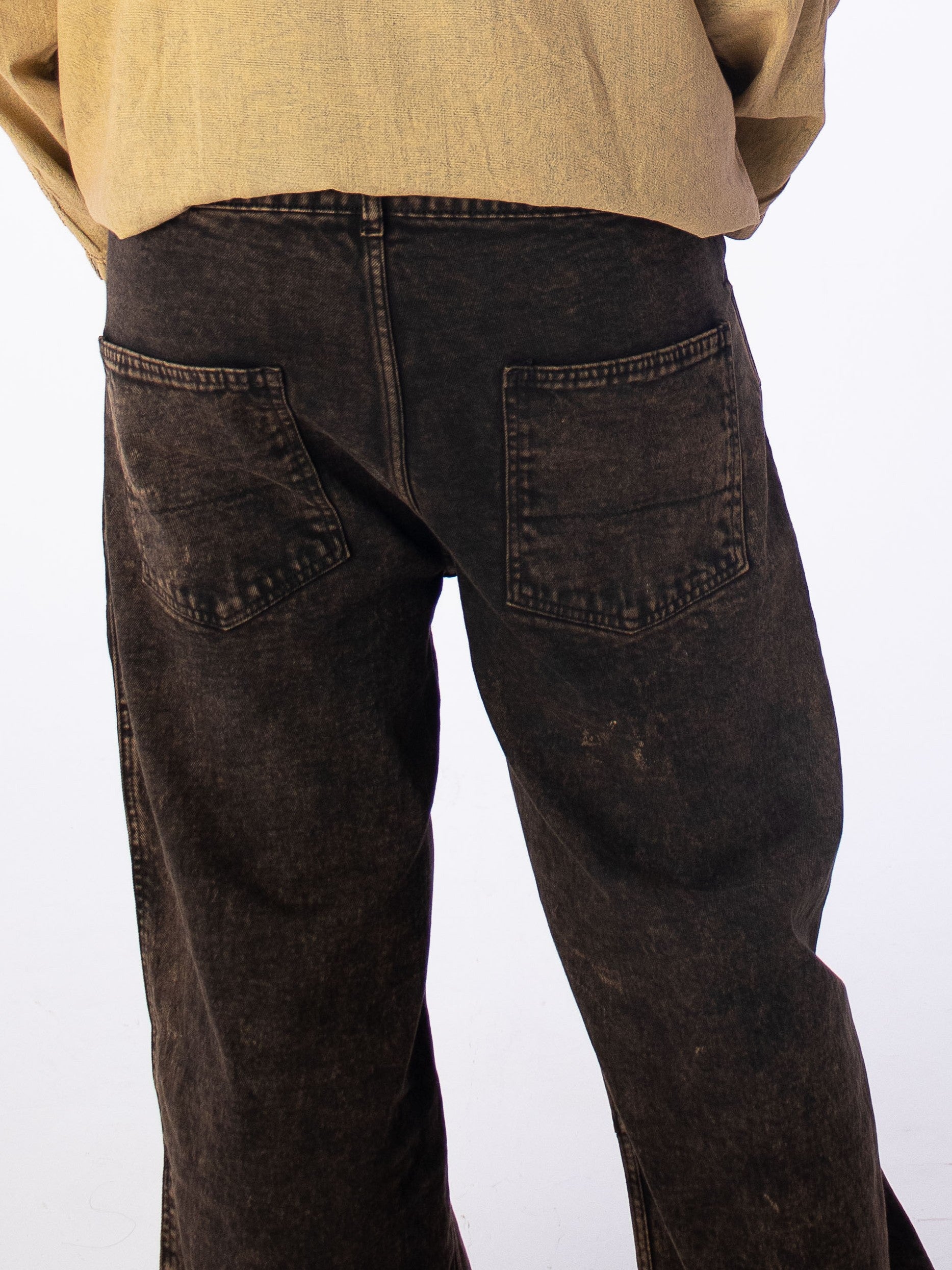 Field Barrel Fit Jeans