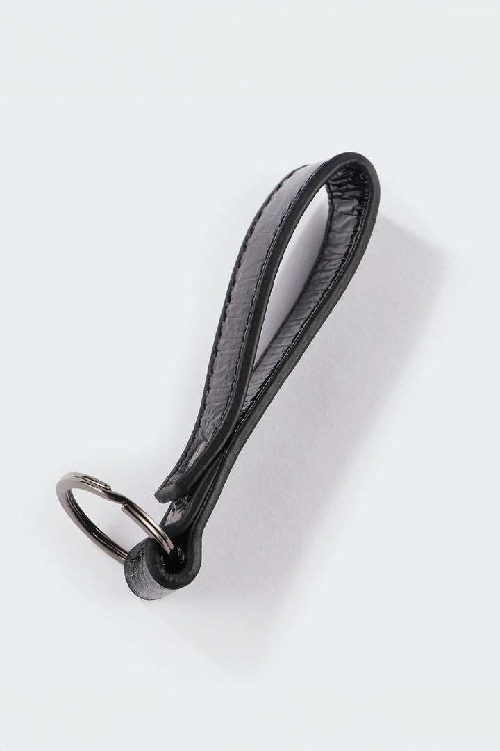 The Crackled Keyring