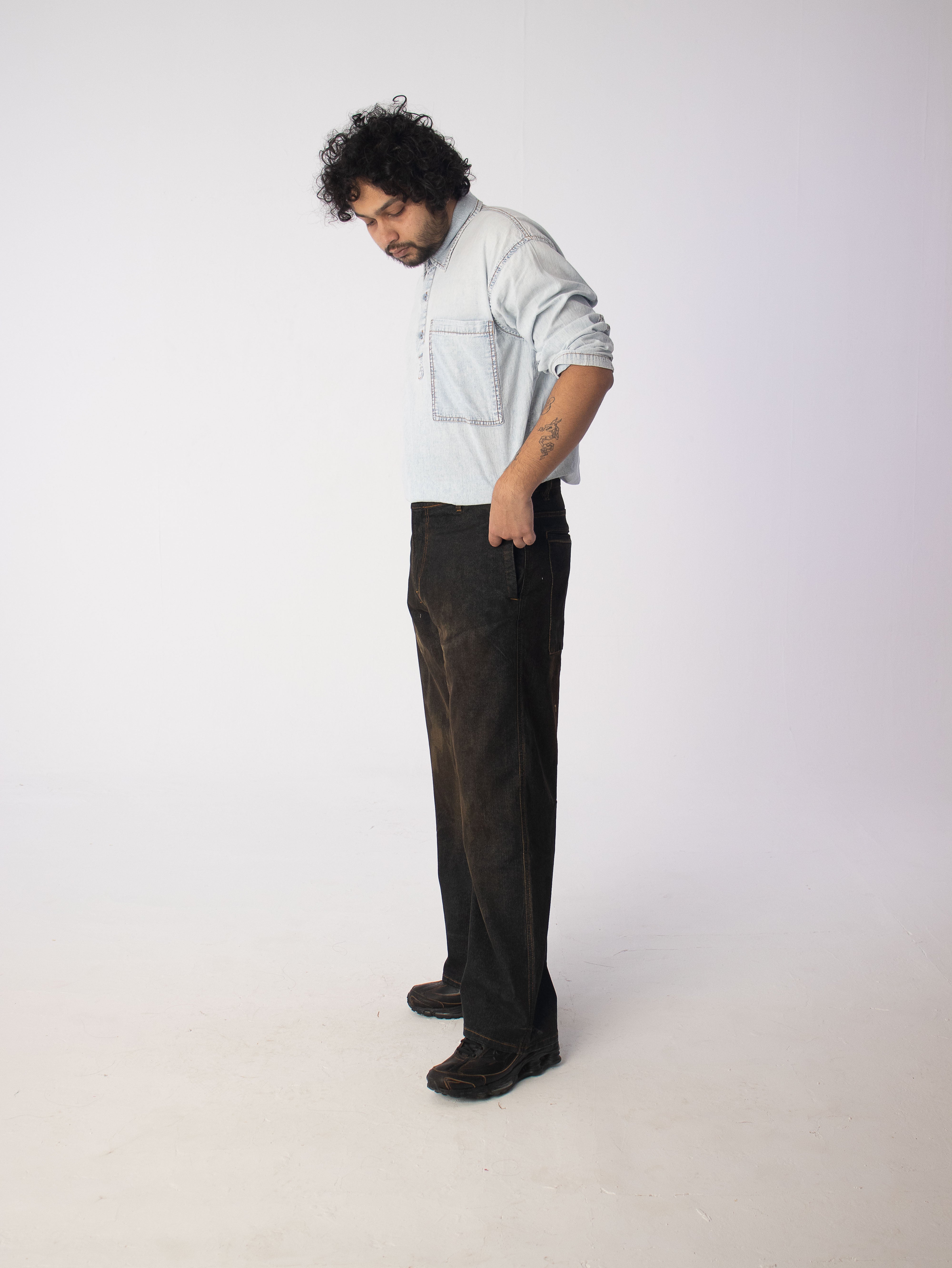 Airoweft Outline Jeans: Brown Paint